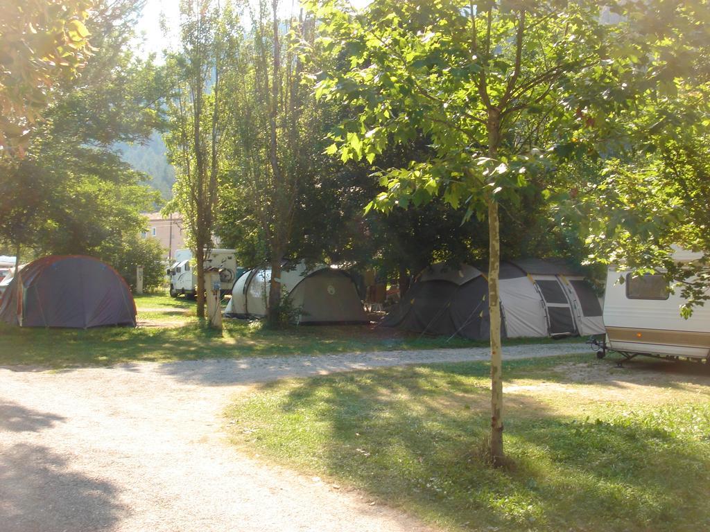 Camping Frederic Mistral Кастеллан Екстер'єр фото